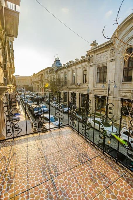 City Center Apartment Баку Екстериор снимка